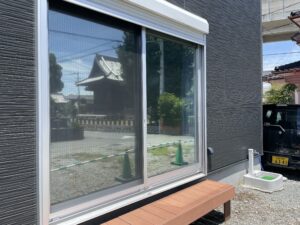 福岡で窓ガラスの暑さ対策・節電ならHarumadoのミラーフィルム